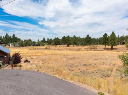 15880 Wellington Way , Truckee, CA 96161 Photo