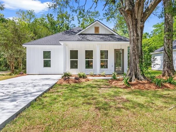 301 W 27TH Avenue , Covington, LA 70433