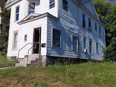100 Summit Avenue, Syracuse, NY 13209
