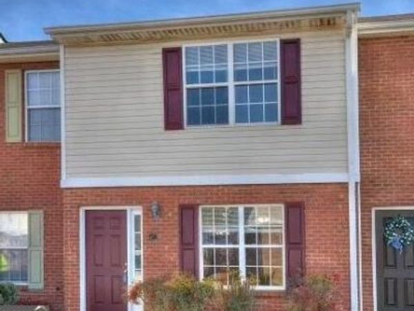 67 Princeton Glen Court, Adairsville, GA 30103