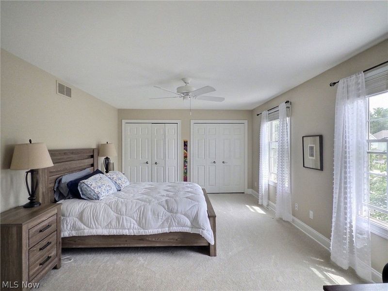 5041 Bristol Court, Lyndhurst, OH 44124 Photo 13