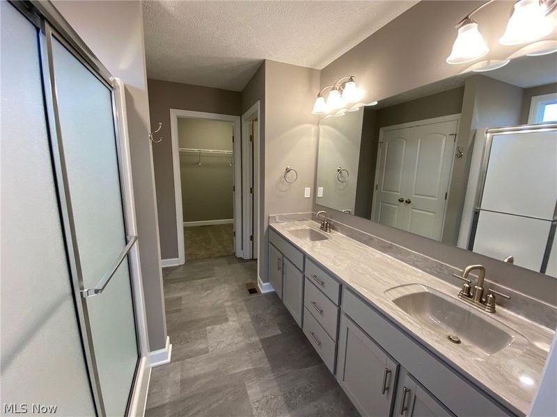 3476 Wicker Street NE, Canton, OH 44721 Photo 25