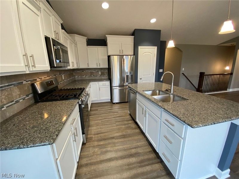 3476 Wicker Street NE, Canton, OH 44721 Photo 8