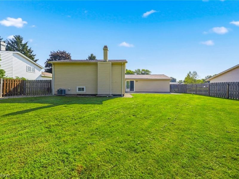 15700 Pinewood Drive, Strongsville, OH 44149 Photo 22