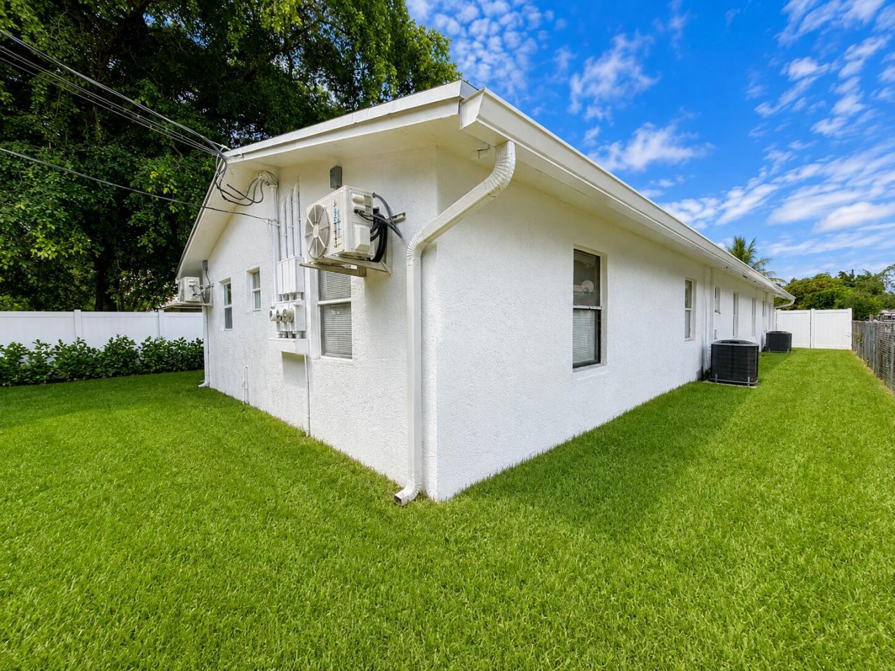 220 NW 12th Court, Unit # 3, Pompano Beach, FL 33060 Photo