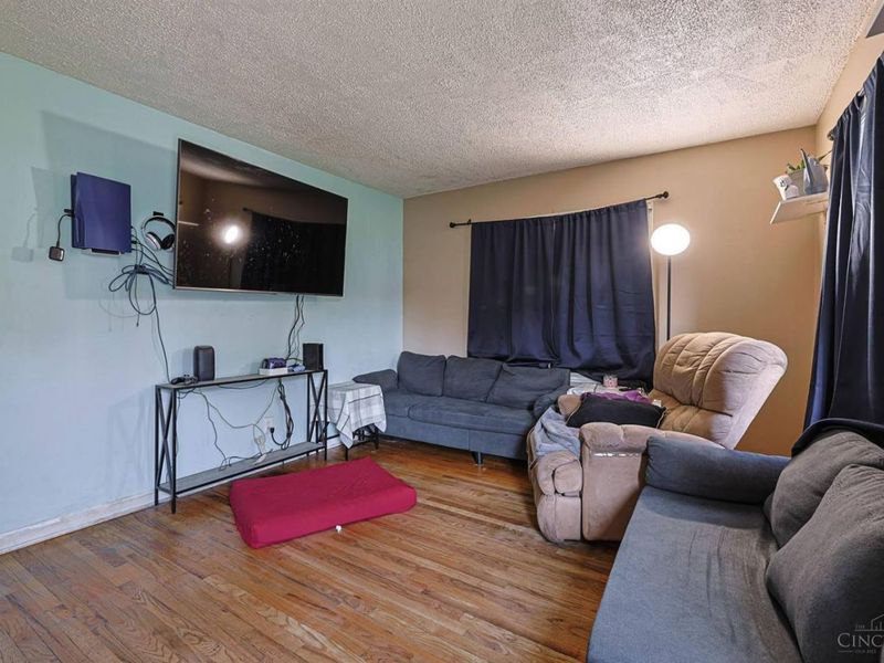 4123 Hoffman Avenue, Deer Park, OH 45236 Photo 3