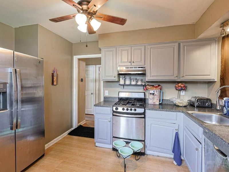 4123 Hoffman Avenue, Deer Park, OH 45236 Photo 7