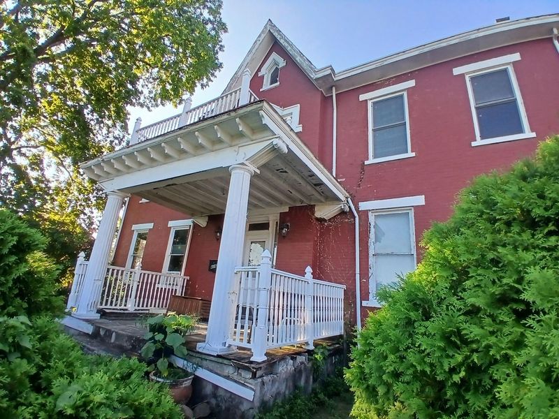 1026 E Mound Street, Columbus, OH 43205 Photo 2