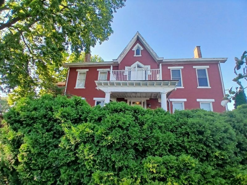 1026 E Mound Street, Columbus, OH 43205 Photo 4