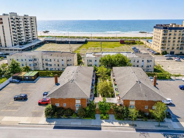 330 E Broadway , Unit 107, Long Beach, NY 11561