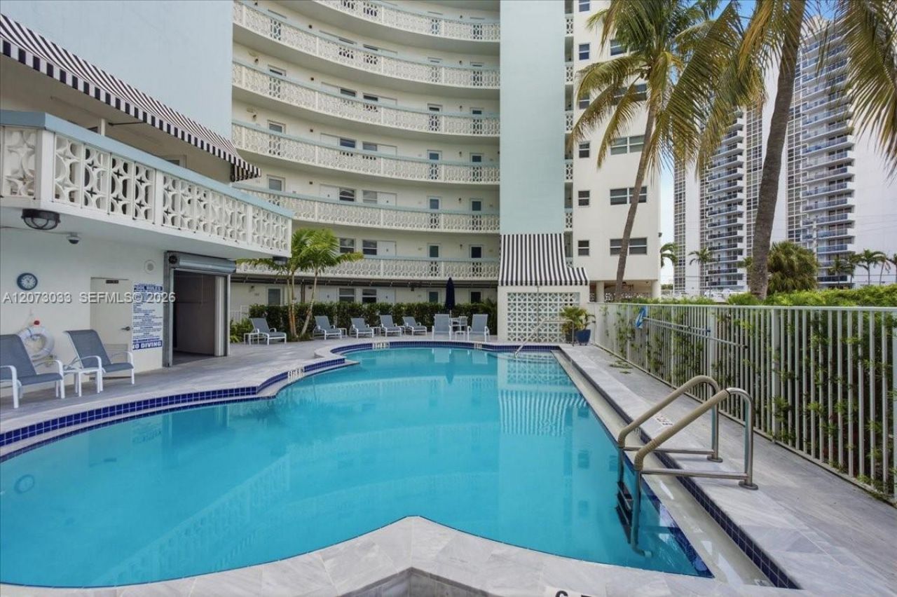 3250 NE 28th St , Unit 806, Fort Lauderdale, FL 33308 Photo