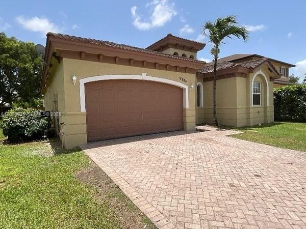 18884 SW 319th St , Homestead, FL 33030