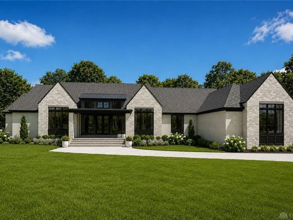 5 Cumberland Ct, Waynesville, OH 45068