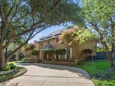 4351 Bullfinch Court, Fort Worth, TX 76133