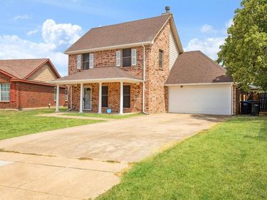 6437 henco dr Drive , Fort Worth, TX 76119