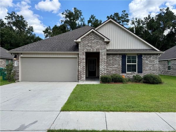 307 PRETTY ACRES Avenue , Hahnville, LA 70057
