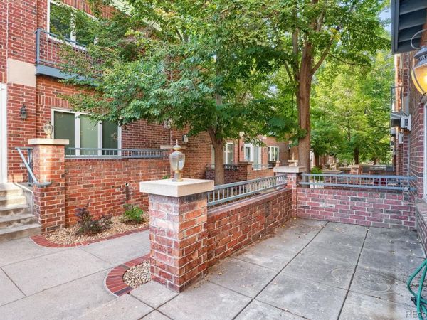 2660 S University Boulevard, Unit P, Denver, CO 80210