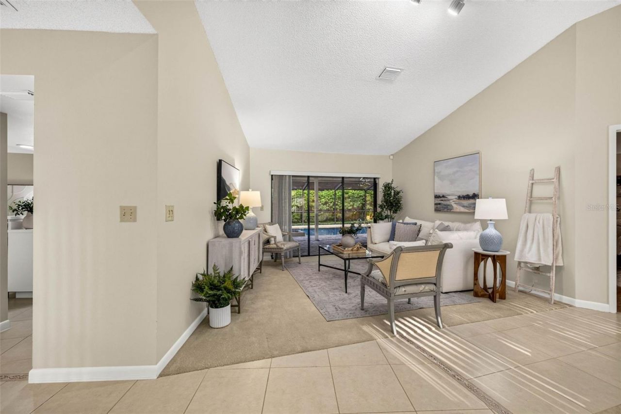 10918 Gillette Avenue, Tampa, FL 33617 Photo