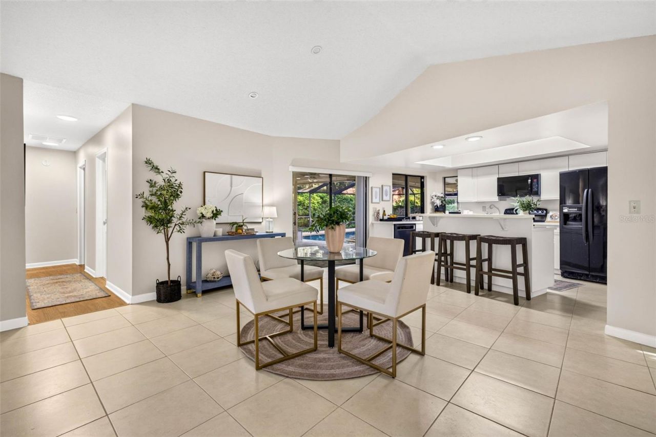 10918 Gillette Avenue, Tampa, FL 33617 Photo