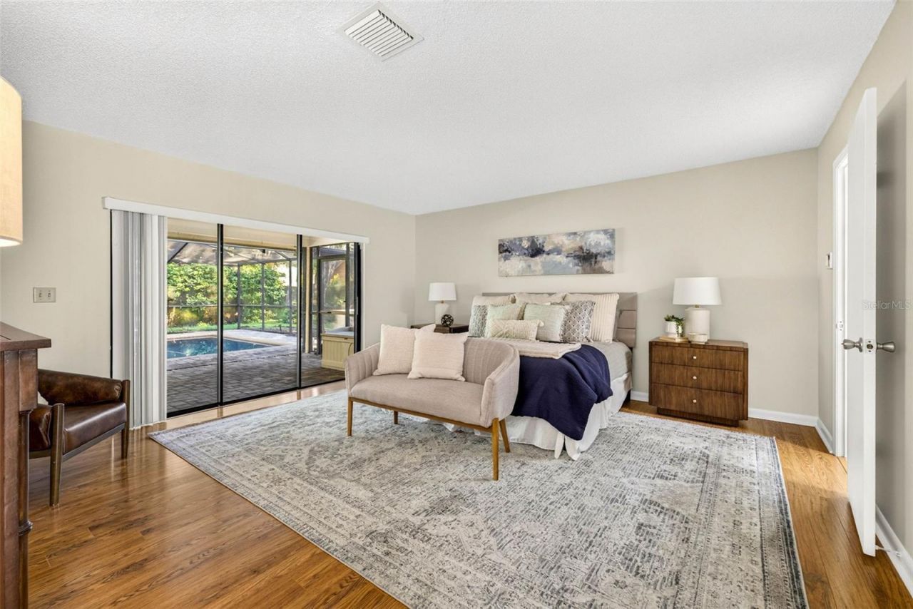 10918 Gillette Avenue, Tampa, FL 33617 Photo