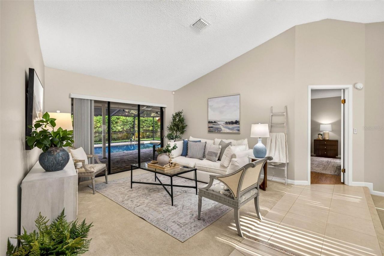 10918 Gillette Avenue, Tampa, FL 33617 Photo