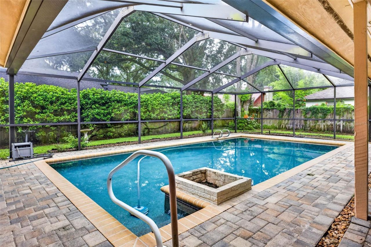 10918 Gillette Avenue, Tampa, FL 33617 Photo