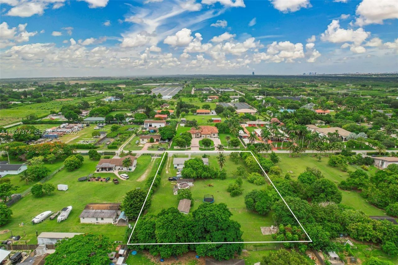 20890 SW 236th Street, Homestead, FL 33031 Photo