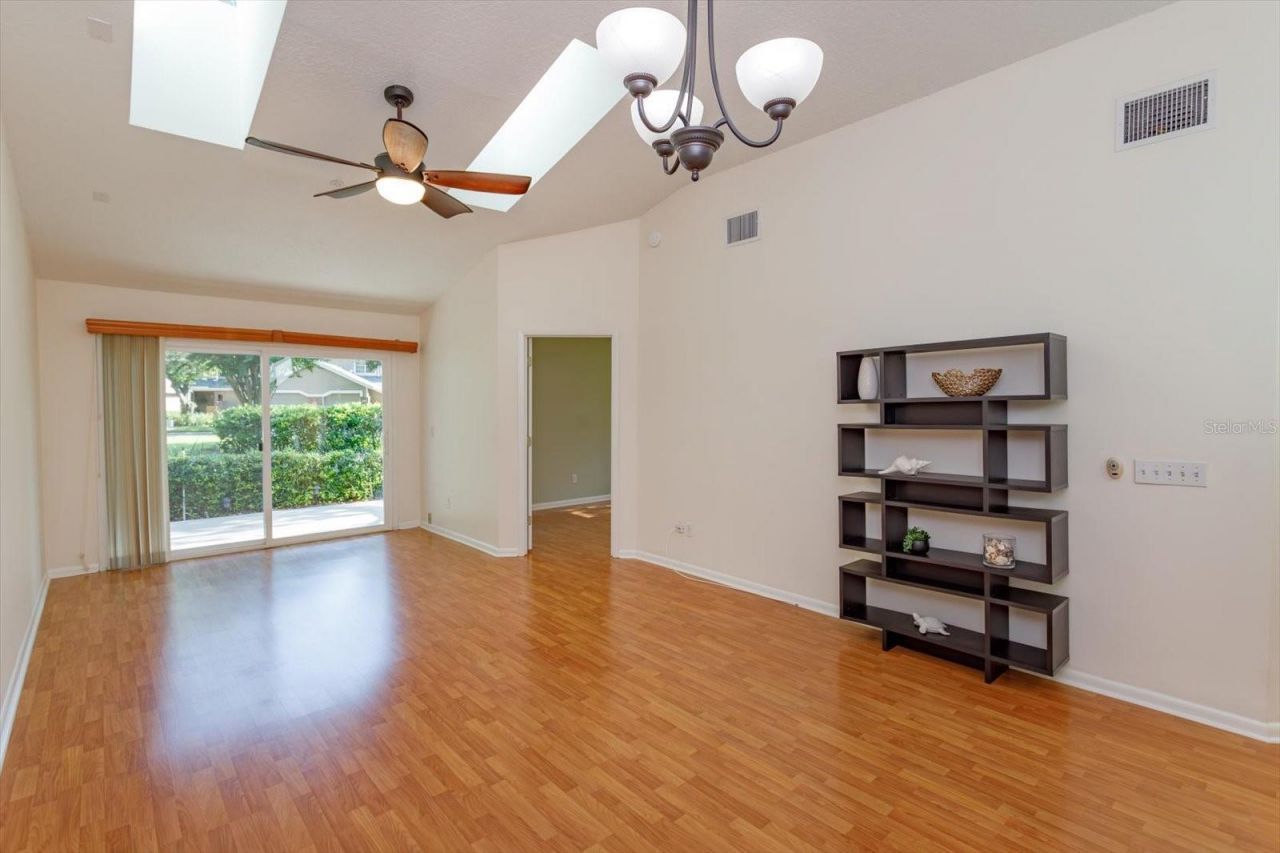 678 Scarlet Oak Circle, Unit 114, Altamonte Springs, FL 32701 Photo