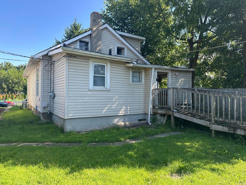 145 E Morrill Avenue, Columbus, OH 43207 Photo 2