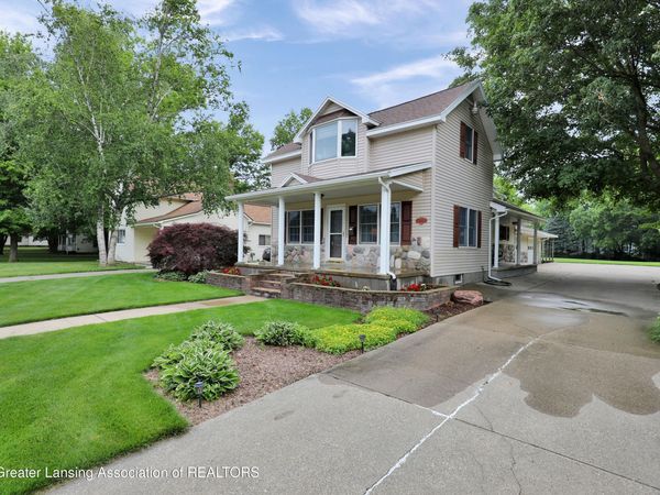 620 W Henry Street, Charlotte, MI 48813