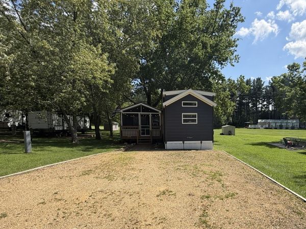 15-35 Woodhaven Lakes , Sublette, IL 61367