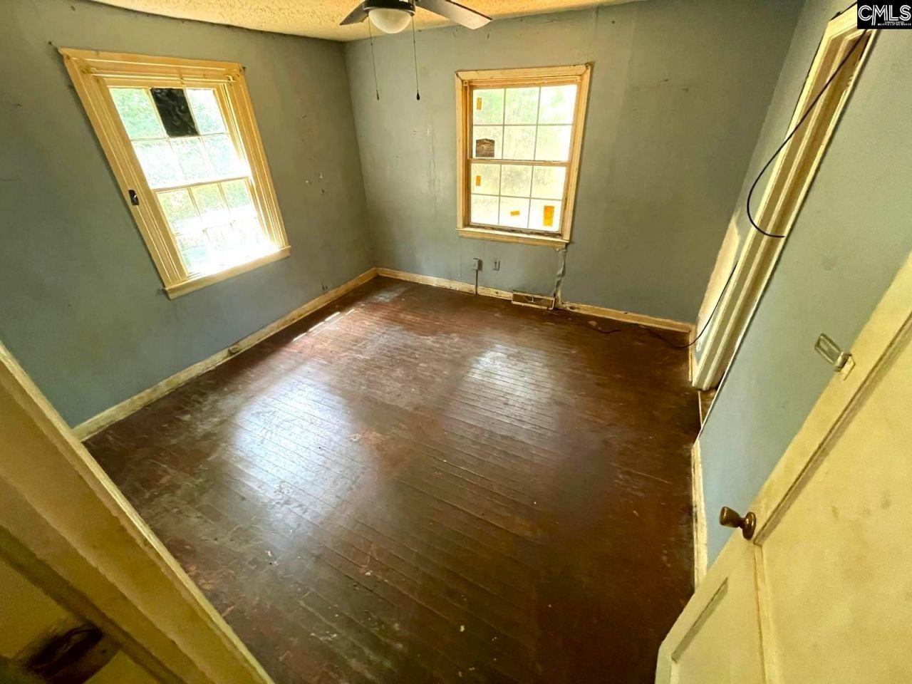4237 Mountain Drive  Photo 12