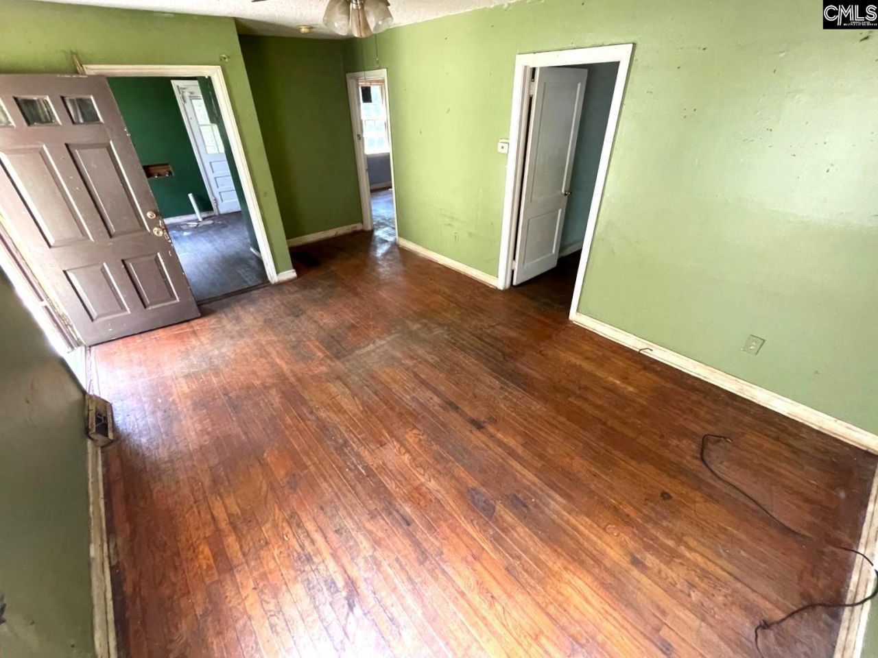 4237 Mountain Drive  Photo 5