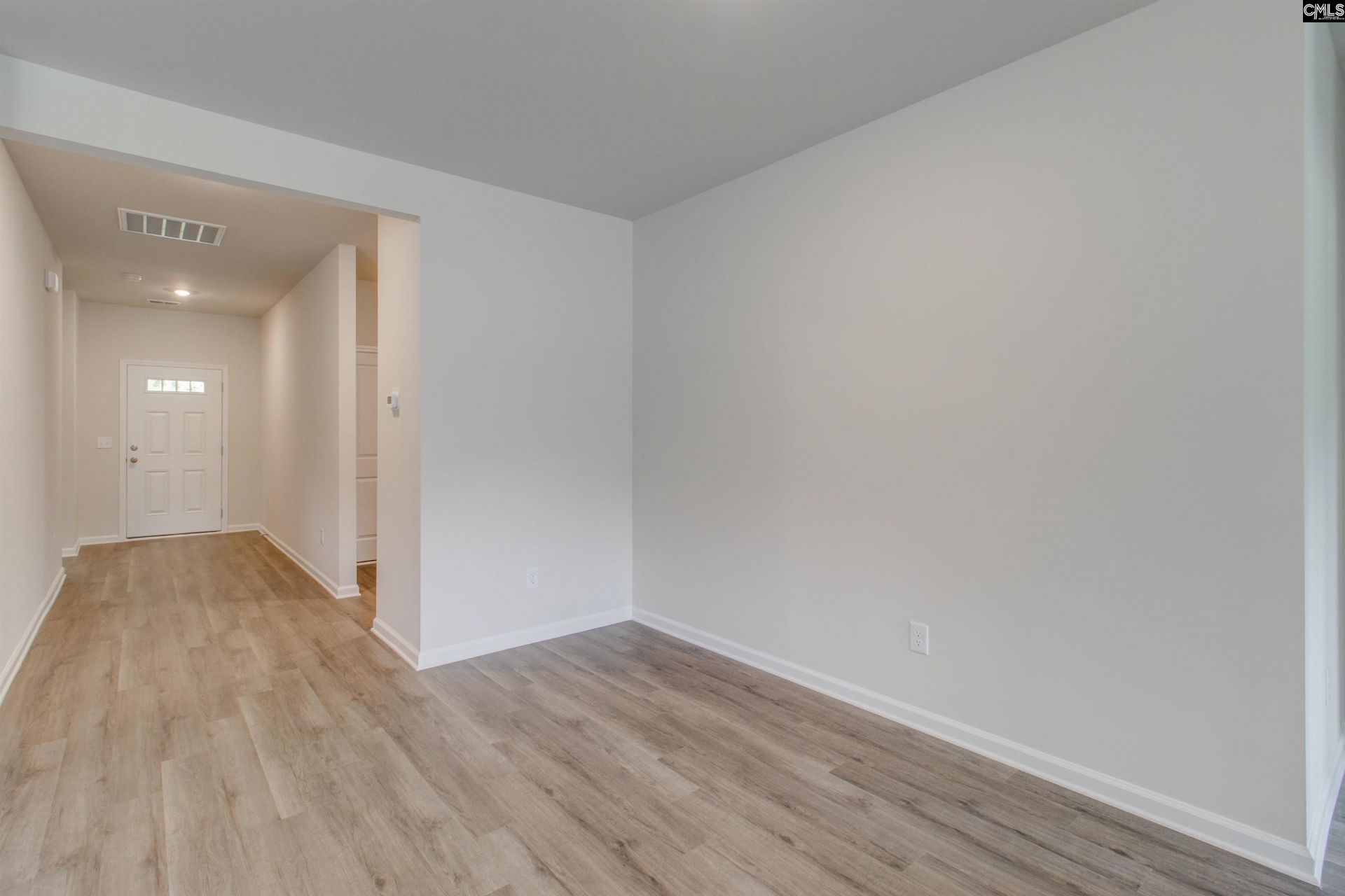 539 Cromer Road Photo 10