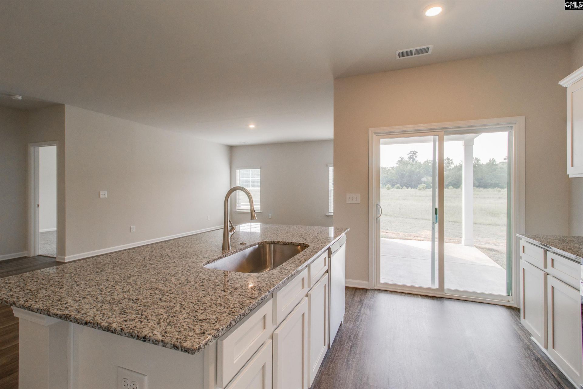 539 Cromer Road Photo 13