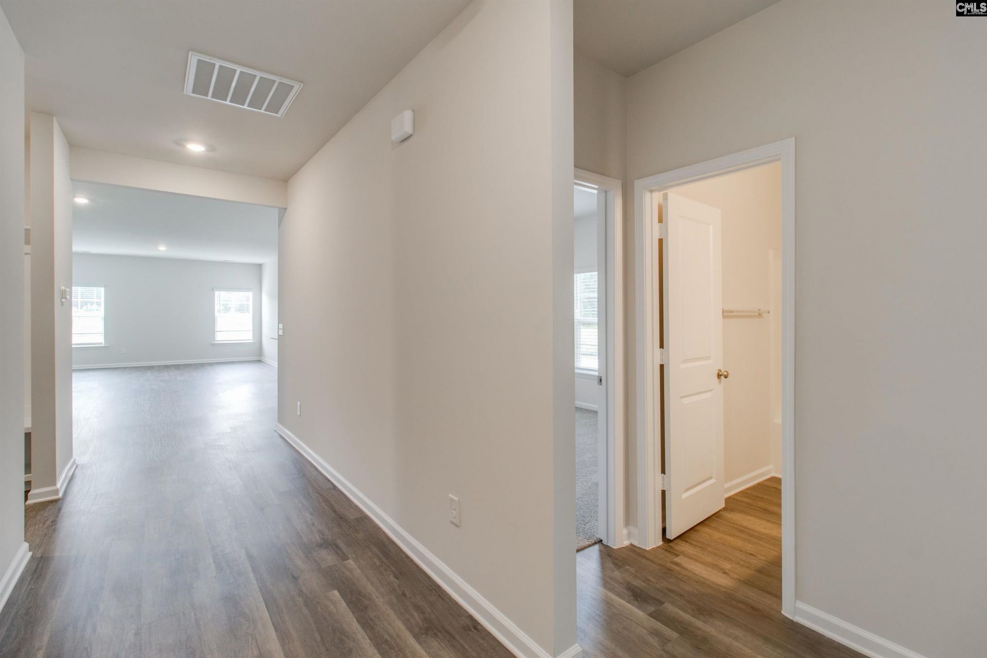 539 Cromer Road Photo 5