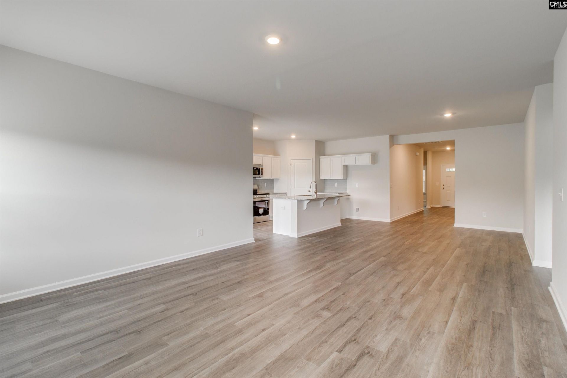 539 Cromer Road Photo 9