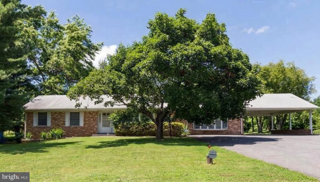 24510 BURNT HILL ROAD, CLARKSBURG, MD 20871