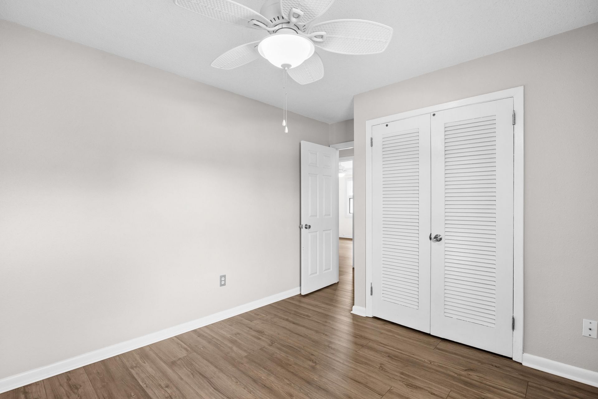 550 Quince Ave. Photo 21