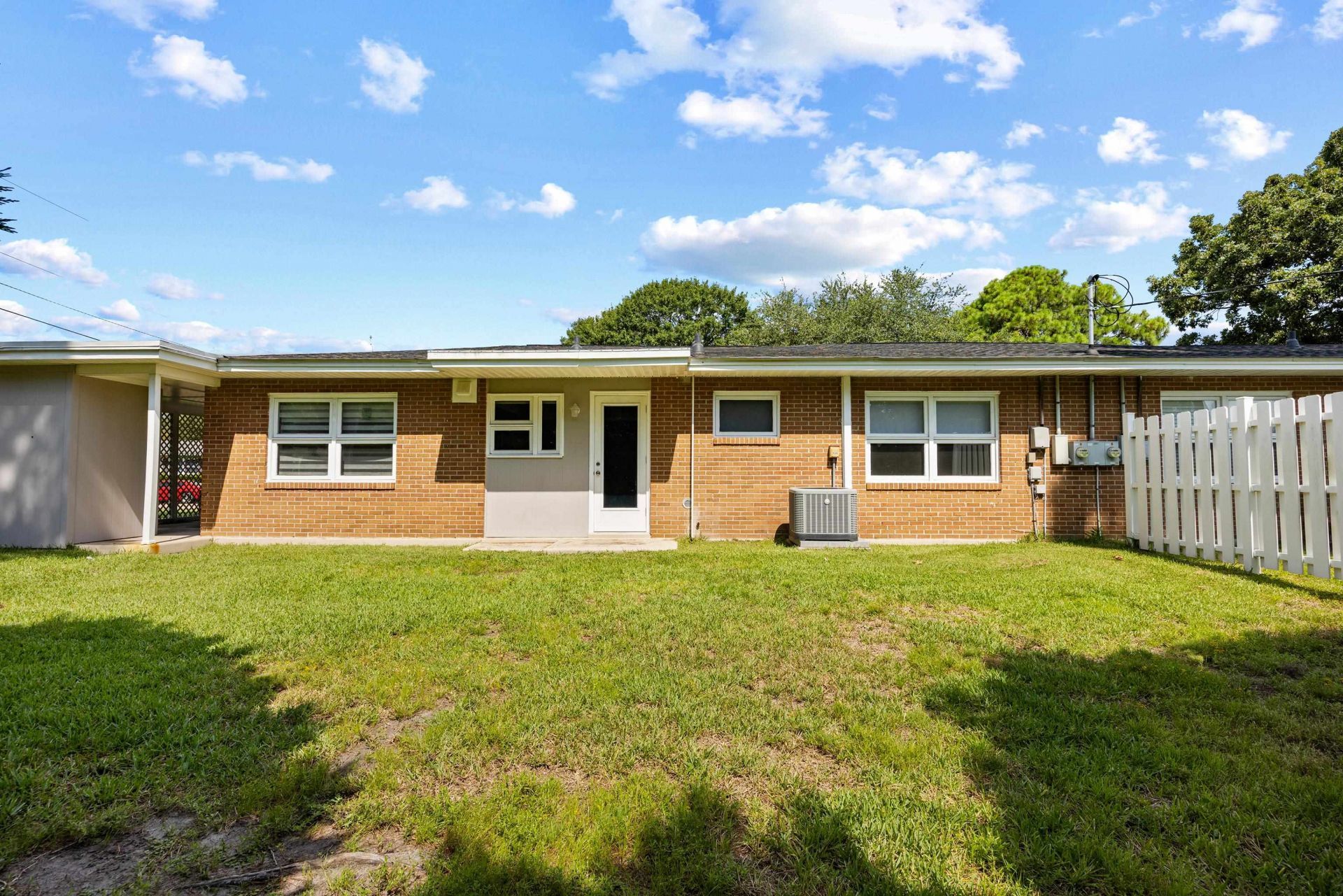 550 Quince Ave. Photo 35