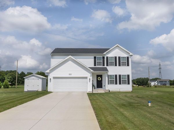 50712 Acorn Trail, Elkhart, IN 46514