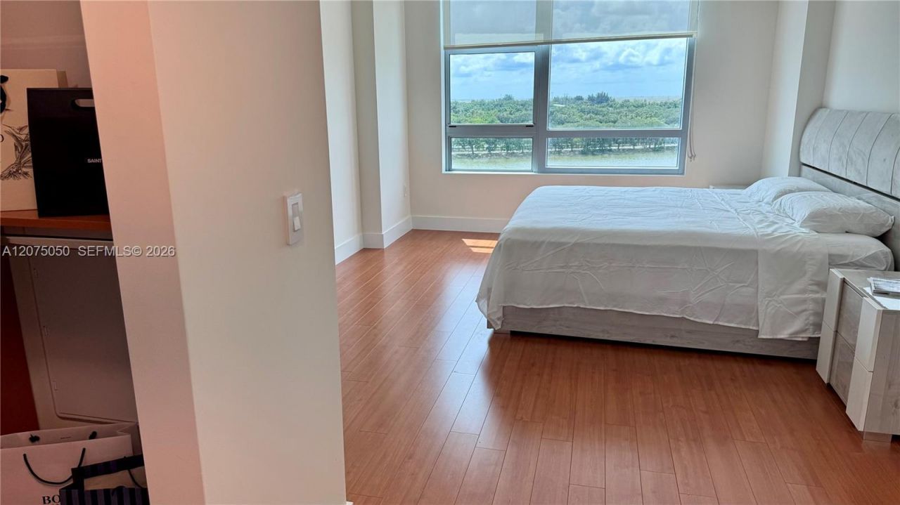 2641 N Flamingo Rd , Unit 905N, Sunrise, FL 33323 Photo