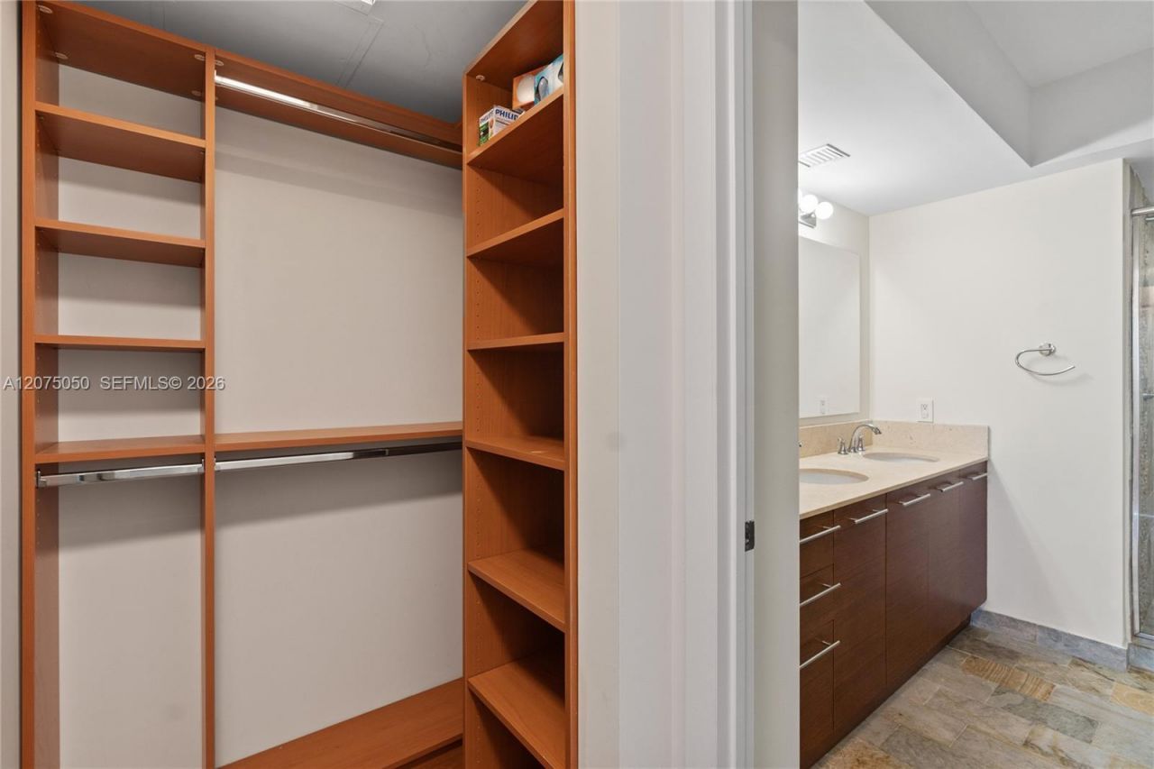 2641 N Flamingo Rd , Unit 905N, Sunrise, FL 33323 Photo