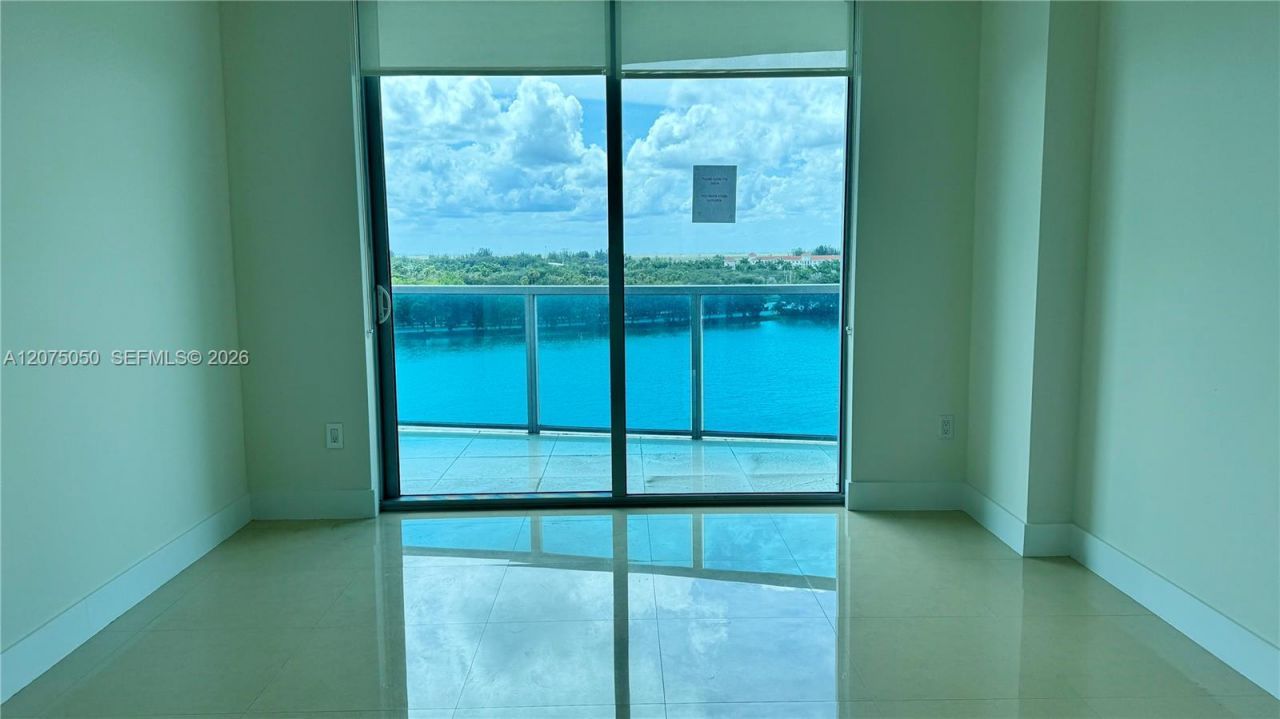 2641 N Flamingo Rd , Unit 905N, Sunrise, FL 33323 Photo