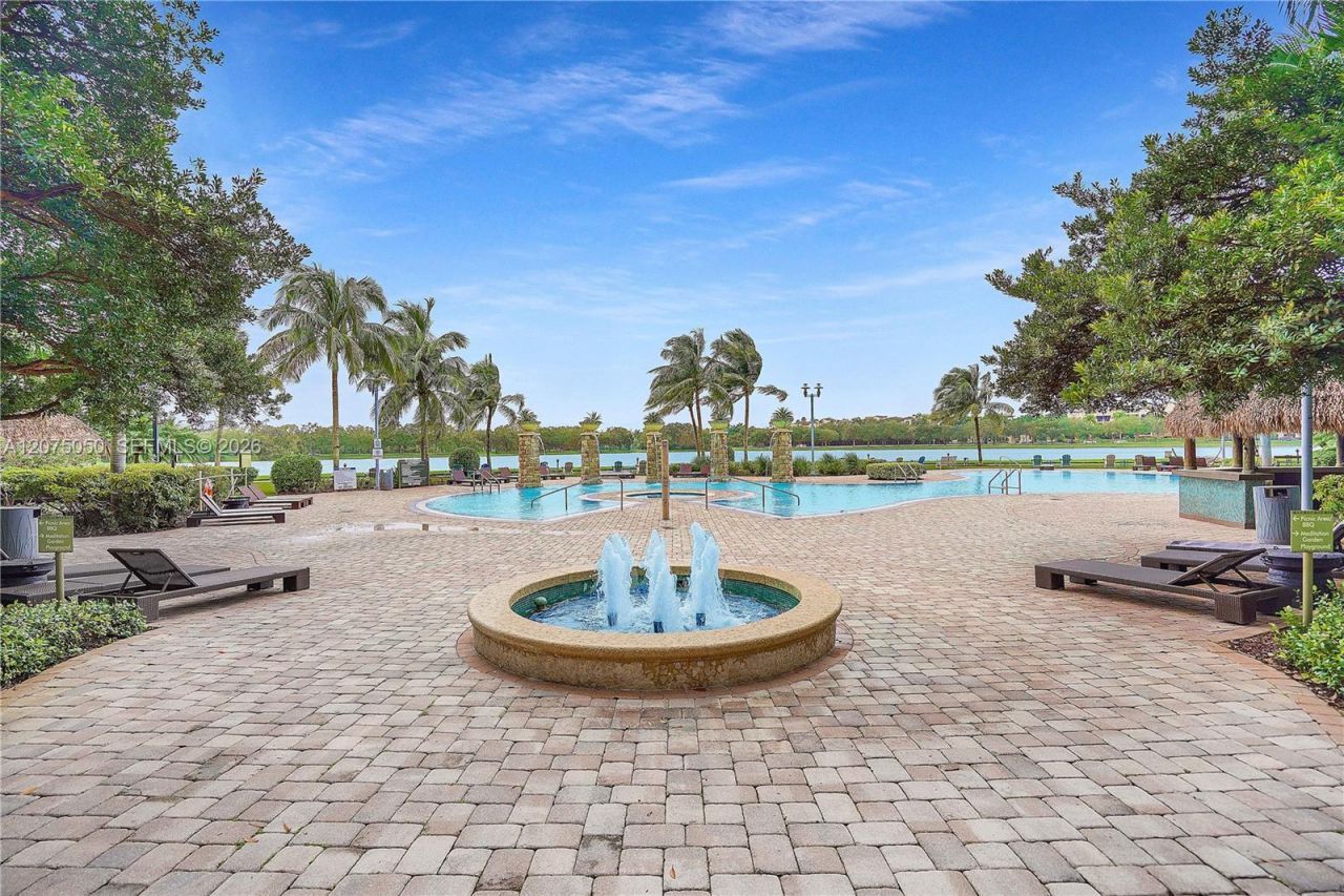 2641 N Flamingo Rd , Unit 905N, Sunrise, FL 33323 Photo