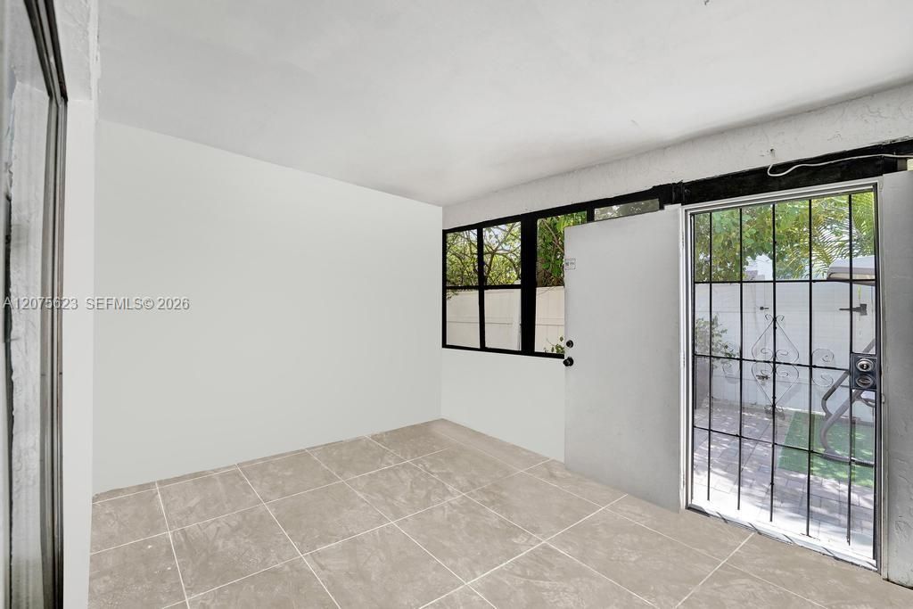 3000 NW 5th Ter , Unit 112, Pompano Beach, FL 33064 Photo