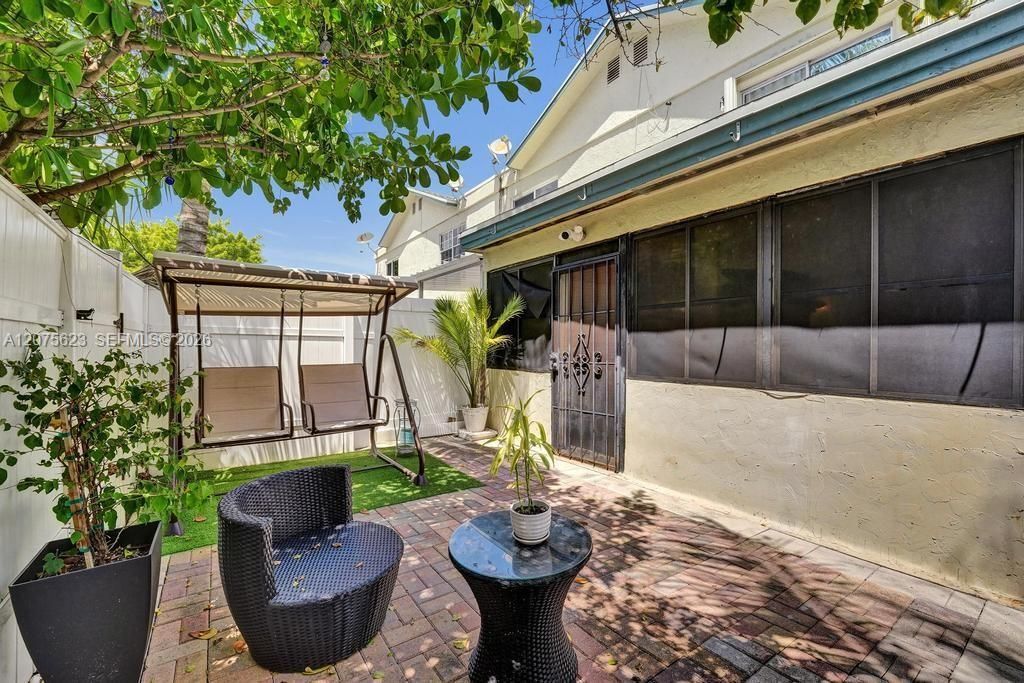 3000 NW 5th Ter , Unit 112, Pompano Beach, FL 33064 Photo