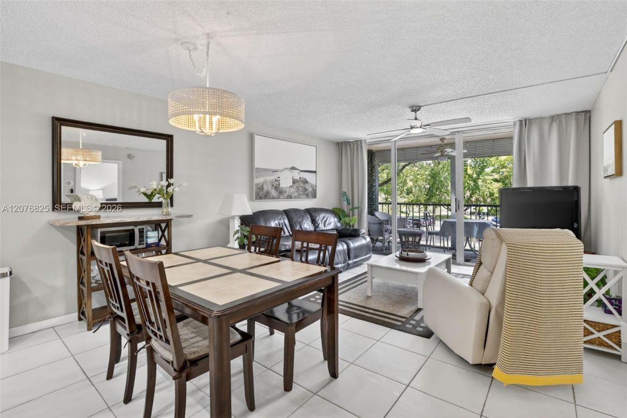 3771 Environ Blvd, Unit 346, Lauderhill, FL 33319 Photo