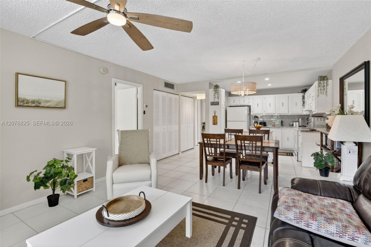 3771 Environ Blvd, Unit 346, Lauderhill, FL 33319 Photo