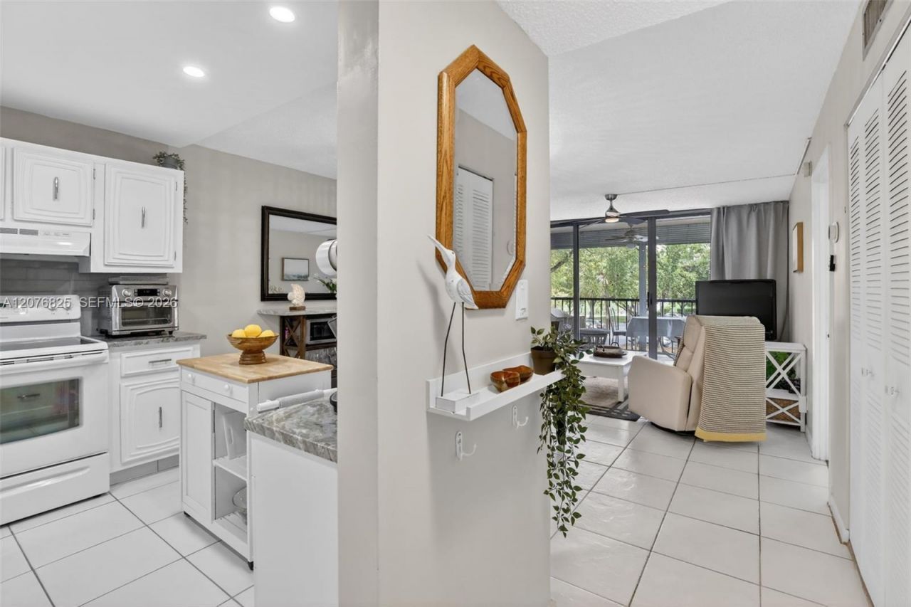 3771 Environ Blvd, Unit 346, Lauderhill, FL 33319 Photo